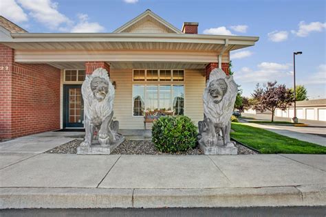 lionsgate walla walla|Lion's Gate Apartments .